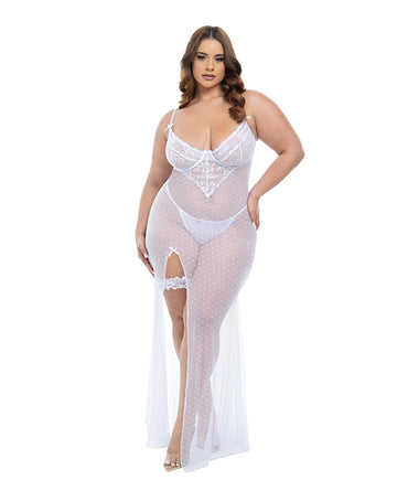 Oh La La Cheri 76-12000X Livia Dot Mesh & Lace Gown & Garter Set, White 1X/2X